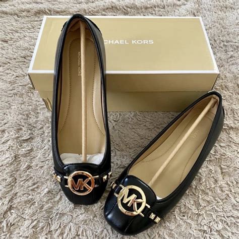 sepatu michael kors|ukuran sepatu michael kors.